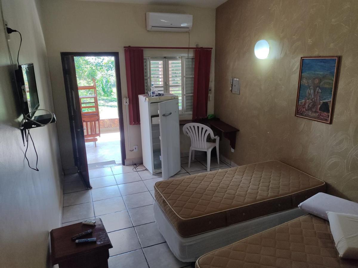 Ladário Hotel Pesqueiro Anzol De Ouro מראה חיצוני תמונה