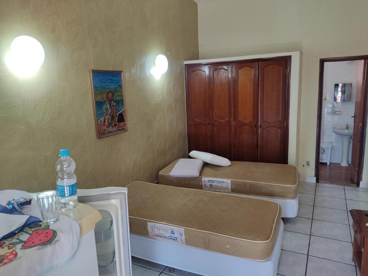 Ladário Hotel Pesqueiro Anzol De Ouro מראה חיצוני תמונה